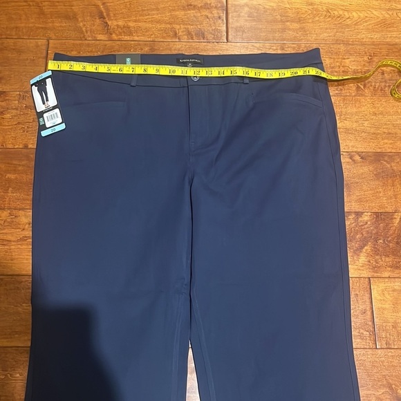 Banana Republic Ladies' Slim-Straight Pant - Picture 12 of 13